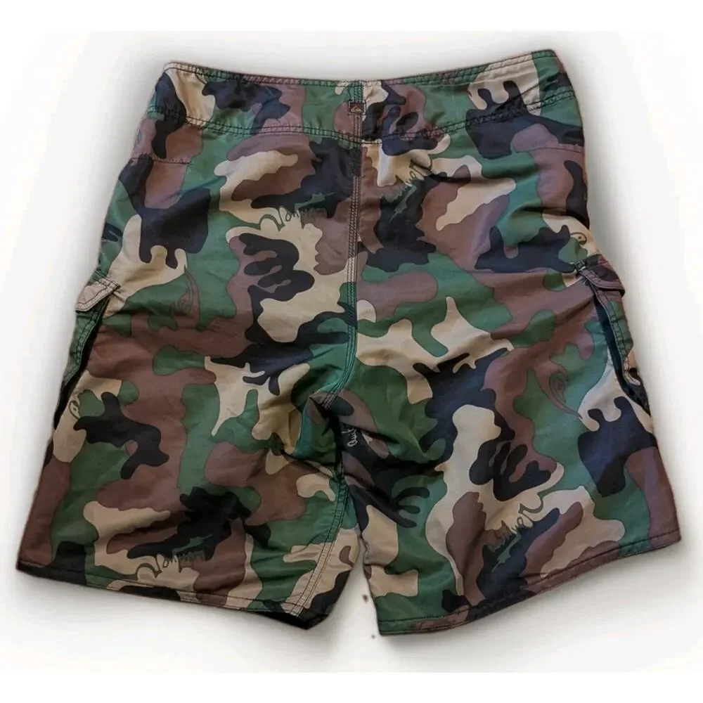 Vintage Y2K Quiksilver Camo Board Shorts Mens 33 Cargo Swim Trunks Surf 2000s